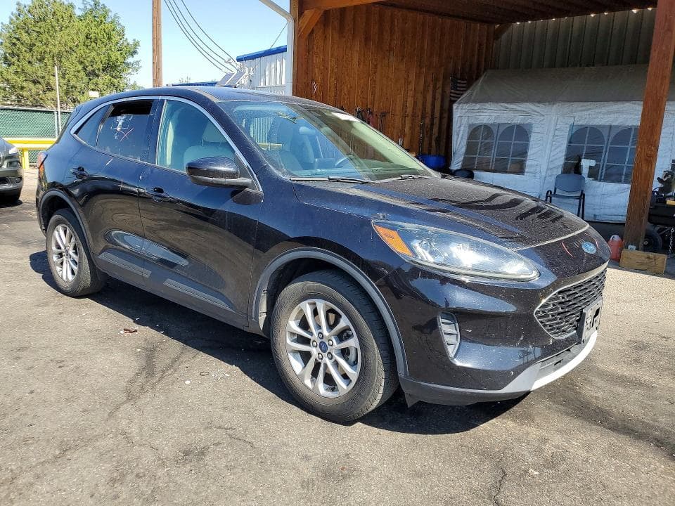 2020 FORD ESCAPE SE 4