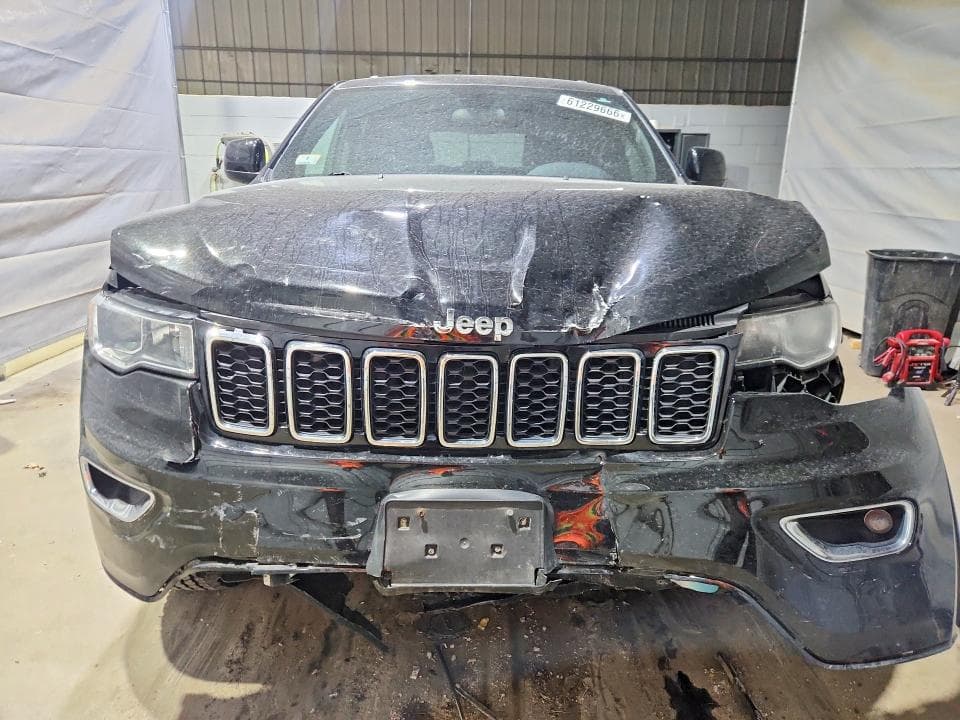 2021 JEEP GRAND CHEROKEE LAREDO 5