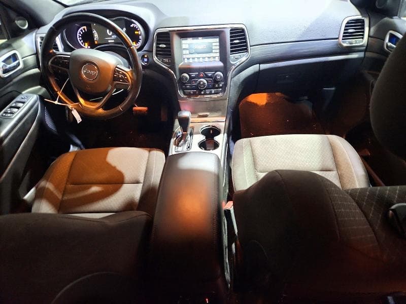 2021 JEEP GRAND CHEROKEE LAREDO 8