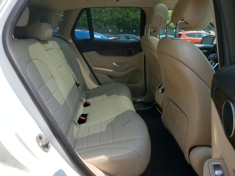 2021 MERCEDES-BENZ GLC 300 4MATIC 11