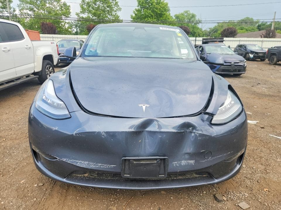 2023 TESLA MODEL Y 5