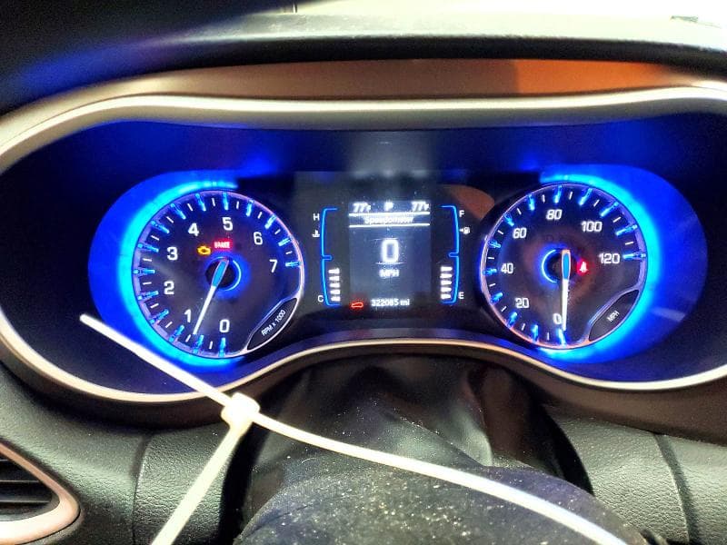 2021 CHRYSLER VOYAGER L 9