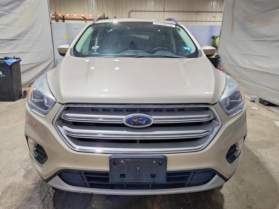 2018 FORD ESCAPE SEL 5