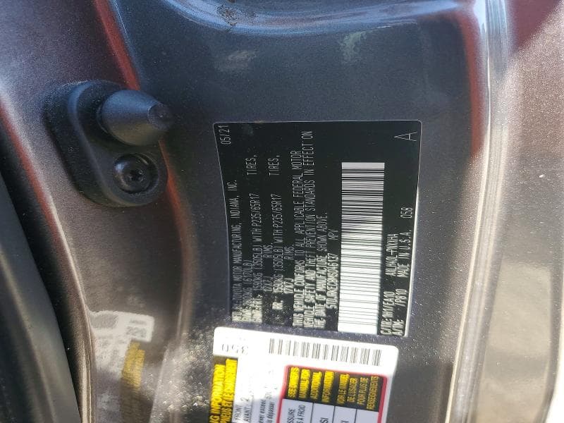 2021 TOYOTA SIENNA XLE 13