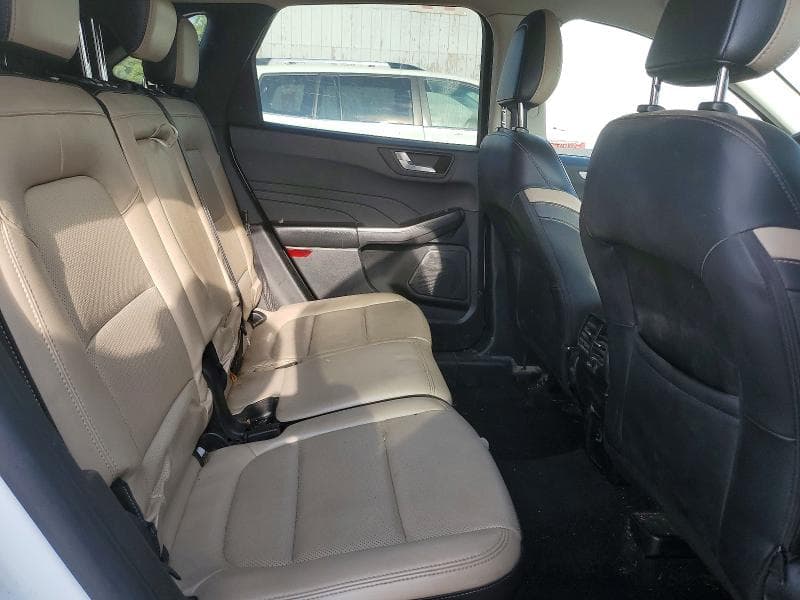 2021 FORD ESCAPE SEL 11