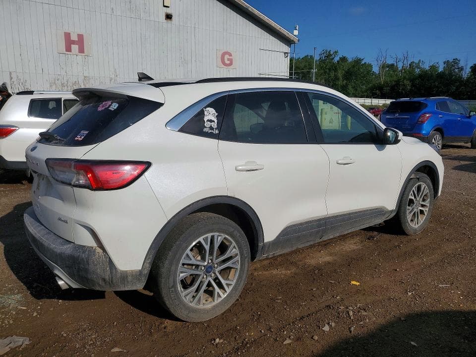 2021 FORD ESCAPE SEL 3