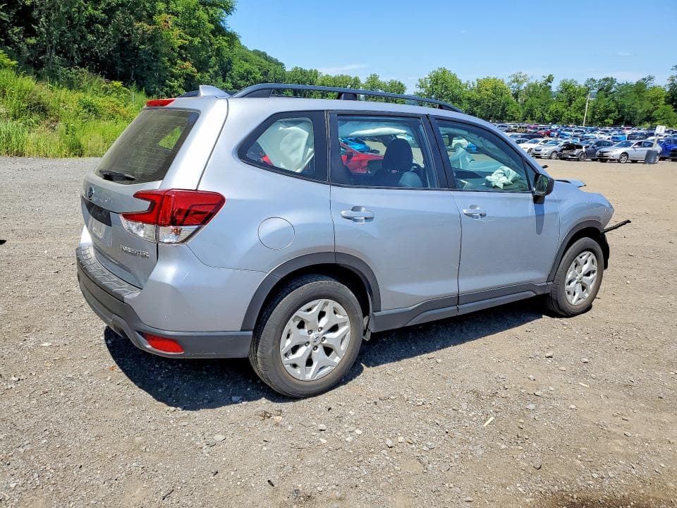 2021 SUBARU FORESTER 3