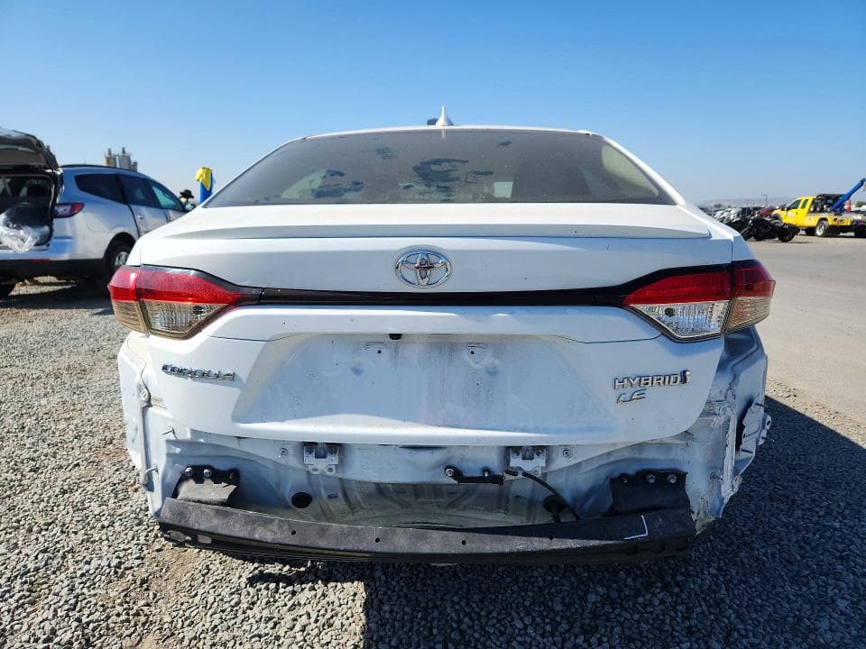 2021 TOYOTA COROLLA LE 6