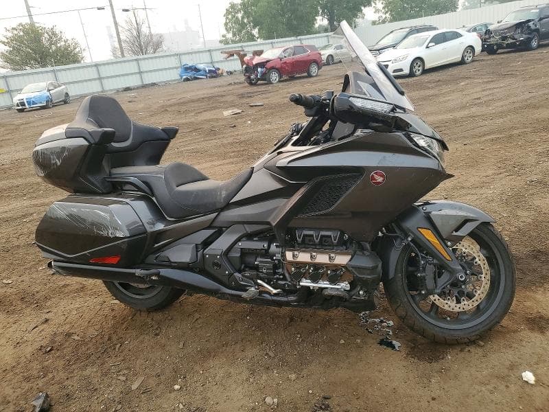 2024 HONDA GL1800 - 1