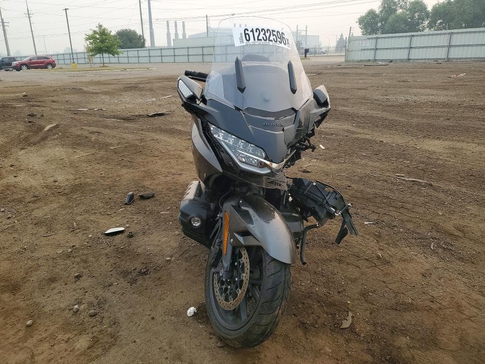 2024 HONDA GL1800 2