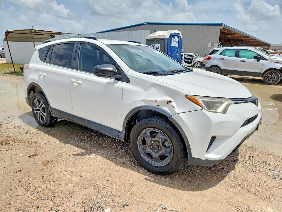 2018 TOYOTA RAV4 LE 4