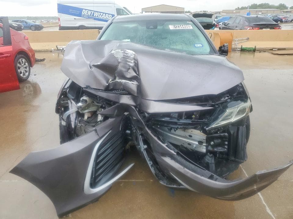 2022 TOYOTA CAMRY LE 5