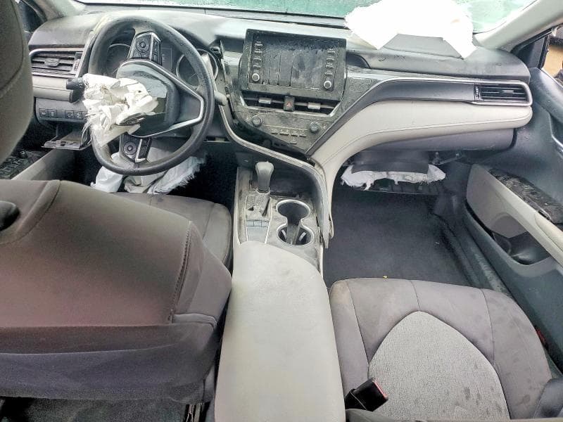 2022 TOYOTA CAMRY LE 8