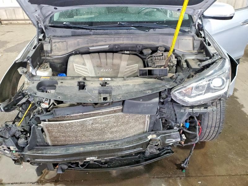 2019 HYUNDAI SANTA FE XL SE 11