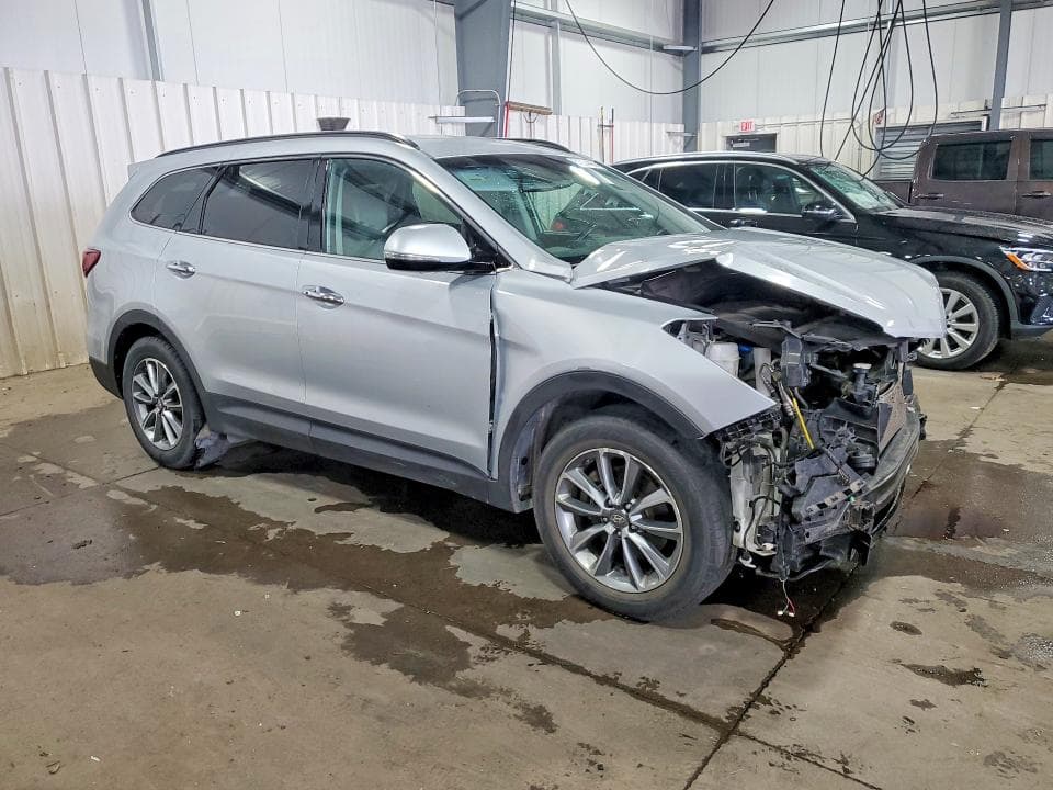 2019 HYUNDAI SANTA FE XL SE 4