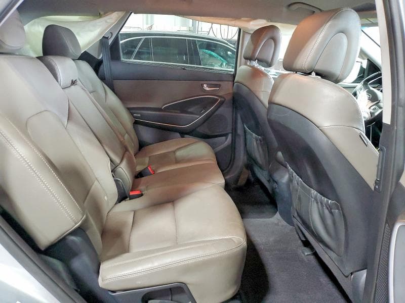 2019 HYUNDAI SANTA FE XL SE 10