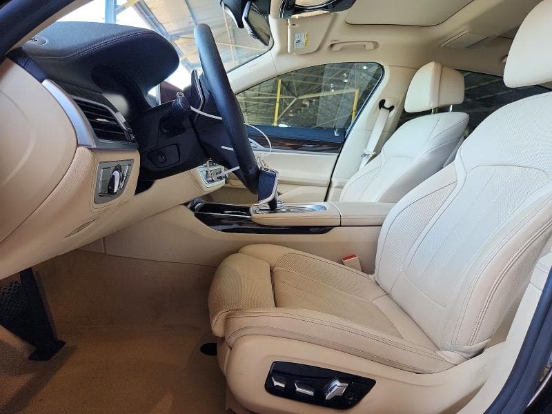 2020 BMW 740 I 7