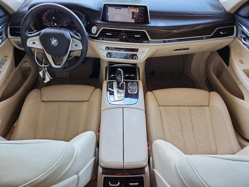 2020 BMW 740 I 8