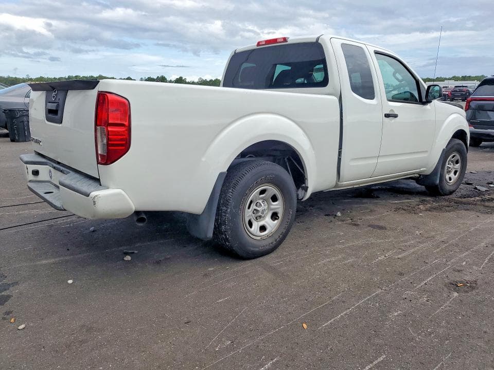 2019 NISSAN FRONTIER S 3
