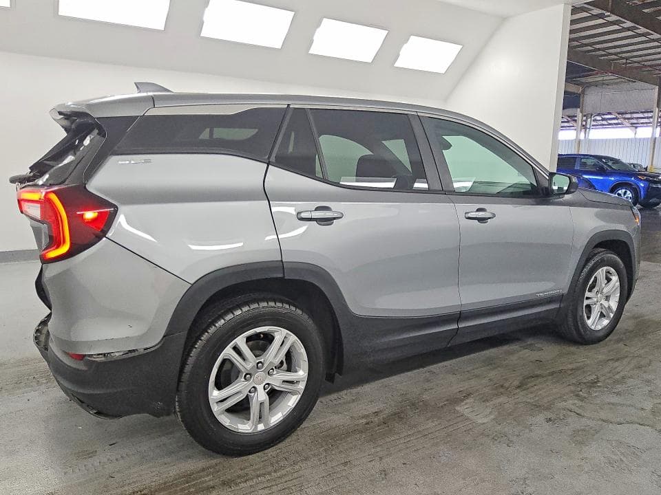 2024 GMC TERRAIN SLE 3