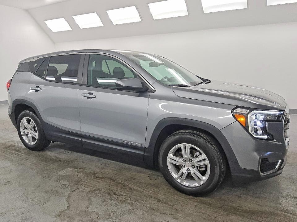 2024 GMC TERRAIN SLE 4
