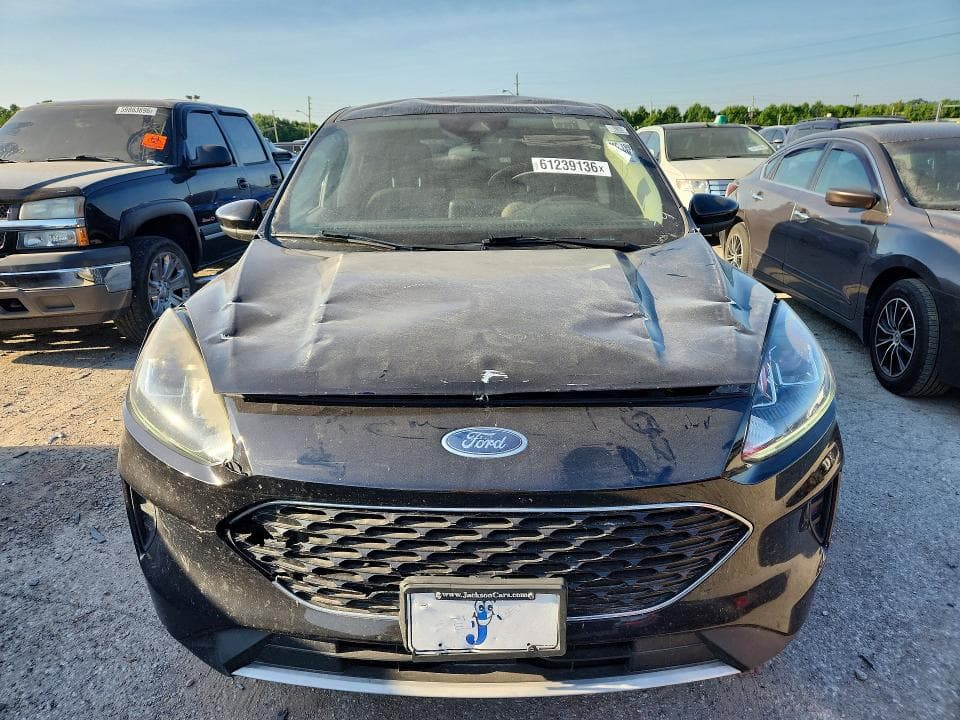 2020 FORD ESCAPE SE 5