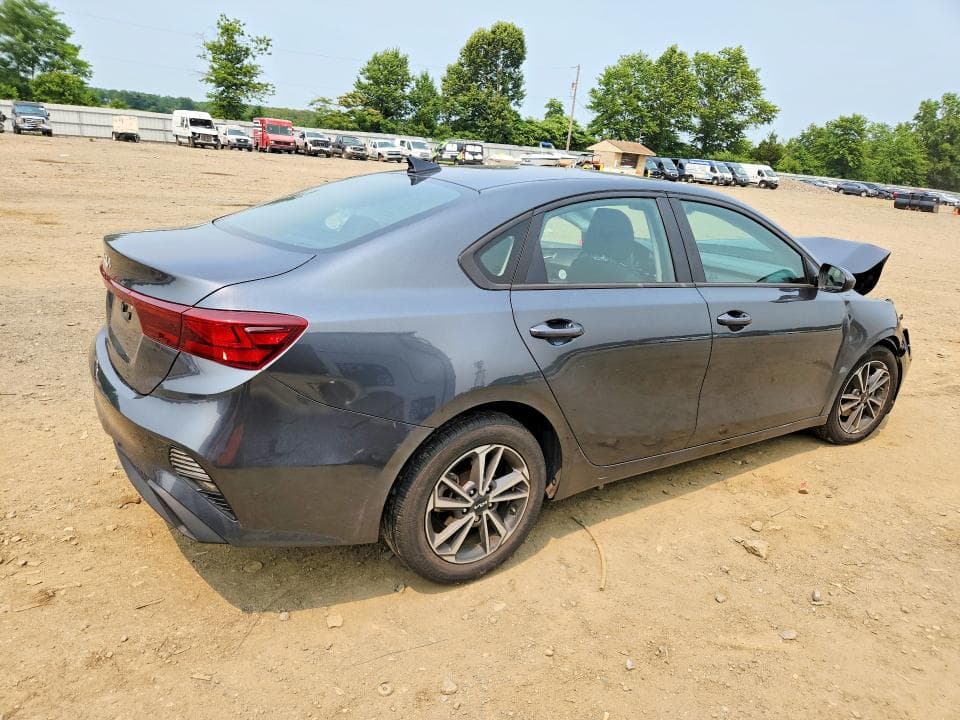 2023 KIA FORTE LXS 3
