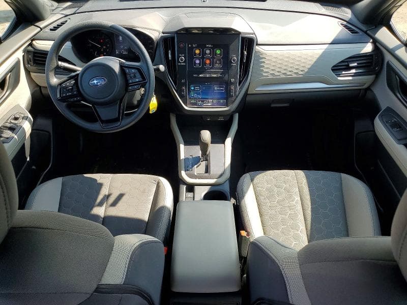 2025 SUBARU FORESTER 8