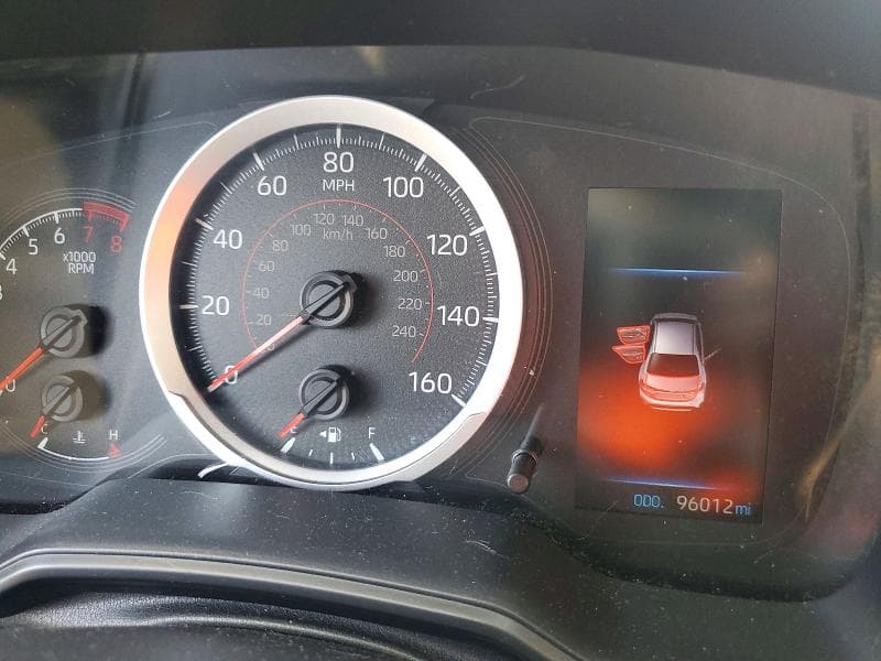 2020 TOYOTA COROLLA SE 9