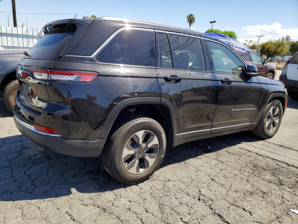 2022 JEEP GRAND CHEROKEE LIMITED 4XE 3