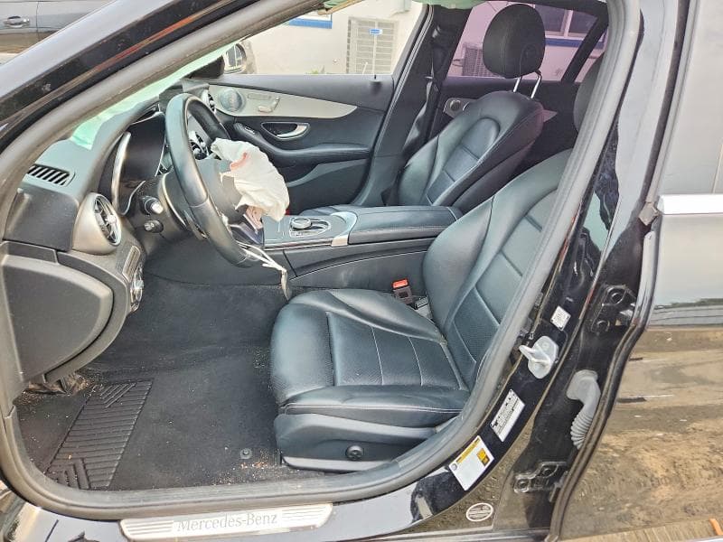 2020 MERCEDES-BENZ C 300 4MATIC 7