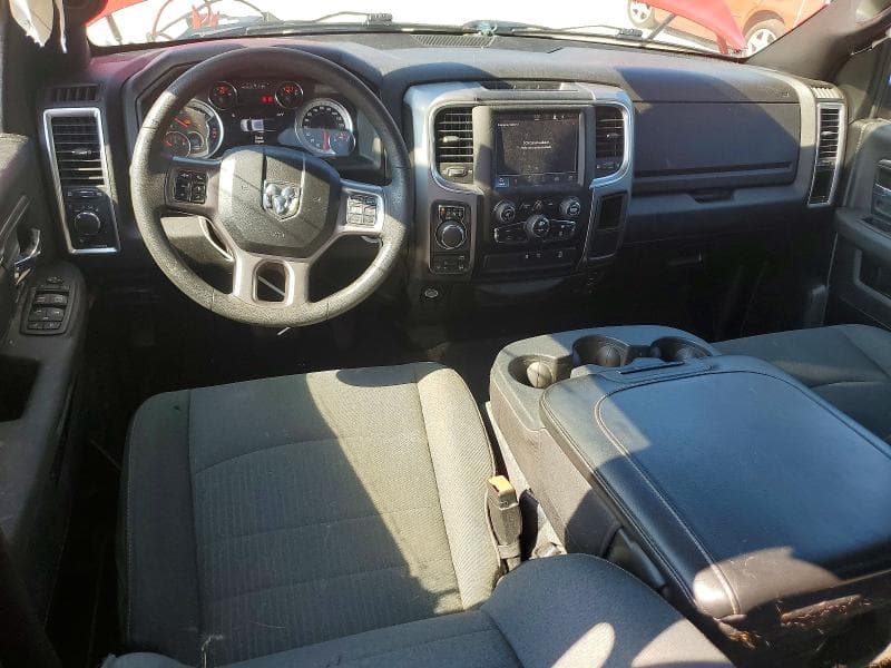 2022 RAM 1500 CLASSIC SLT 8