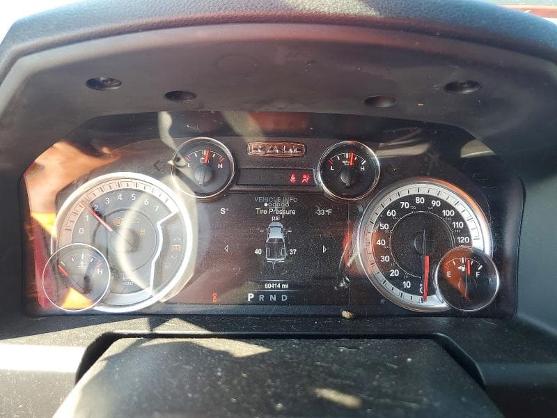 2022 RAM 1500 CLASSIC SLT 9