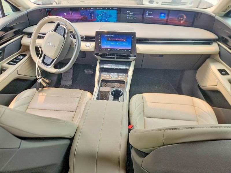 2024 LINCOLN NAUTILUS PREMIERE 8