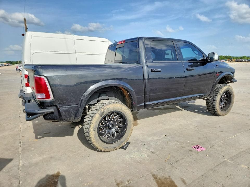 2017 RAM 1500 LARAMIE LARAMIE 3