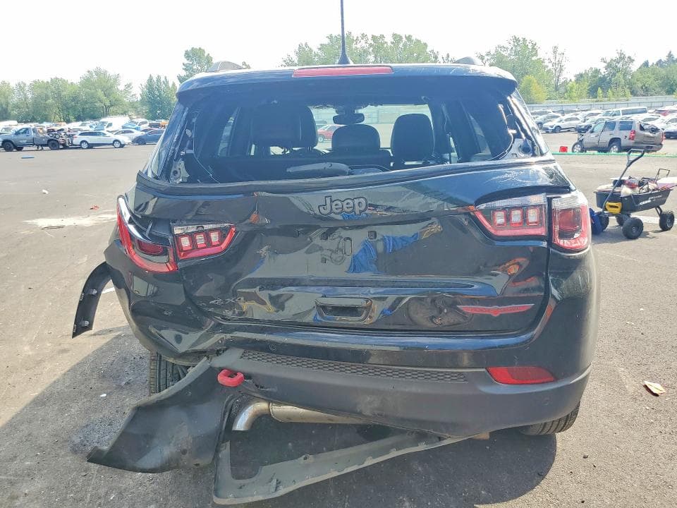 2024 JEEP COMPASS TRAILHAWK 6