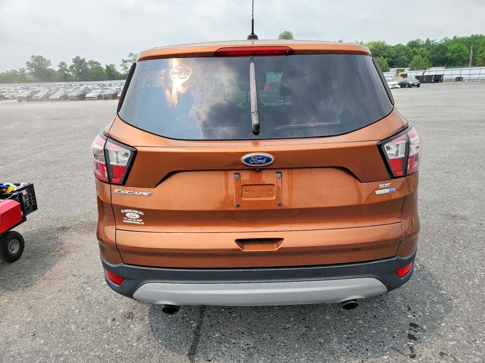 2017 FORD ESCAPE SE SE 6