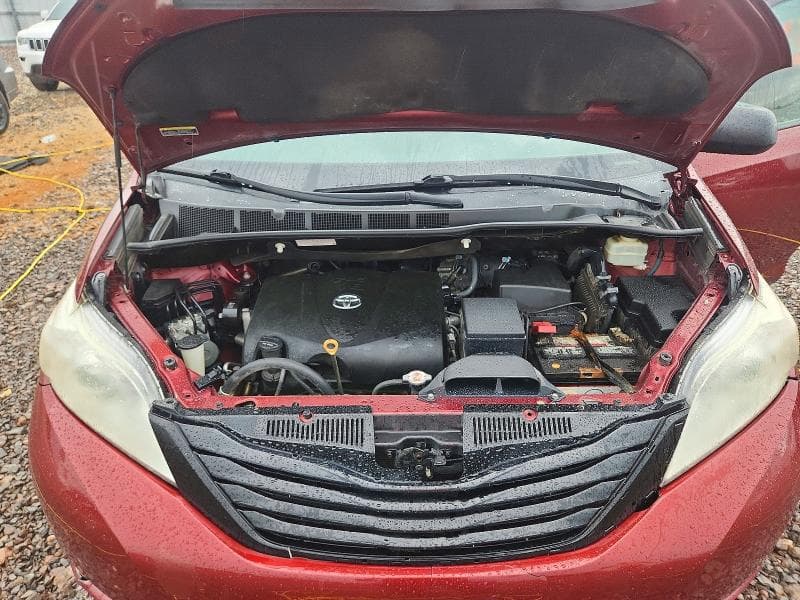 2017 TOYOTA SIENNA L 7-PASSENGER L 7-PASSENGER 12