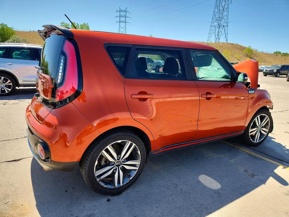 2018 KIA SOUL ! 3