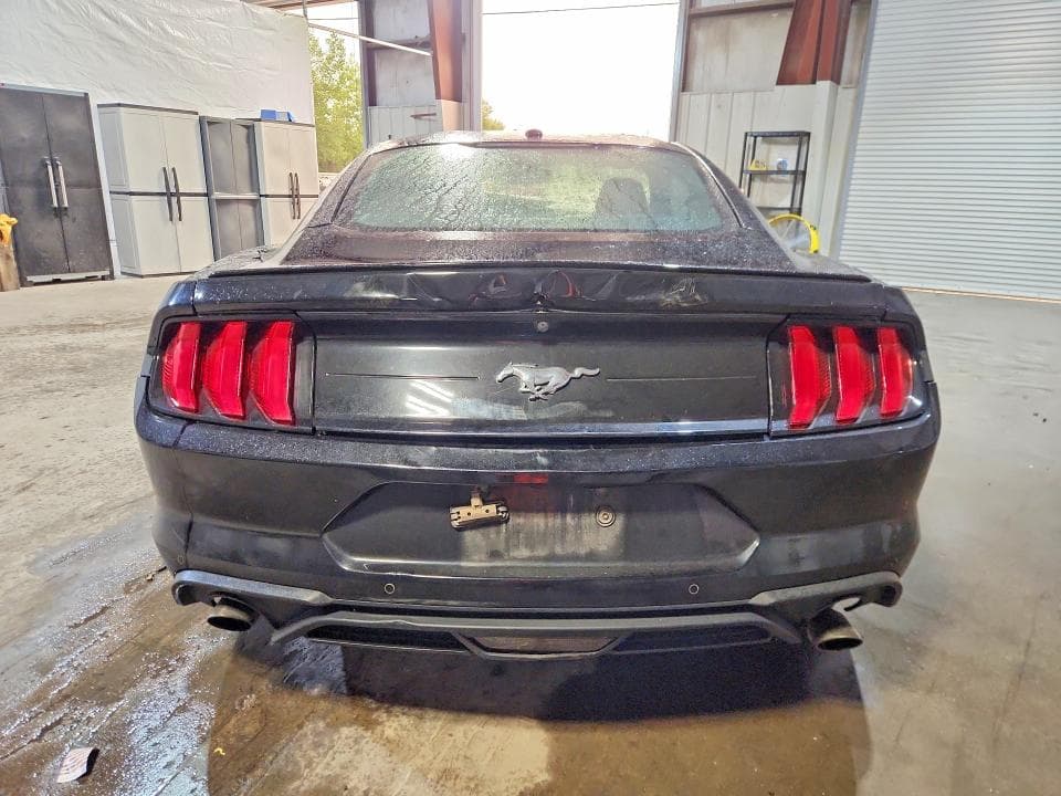 2020 FORD MUSTANG 6