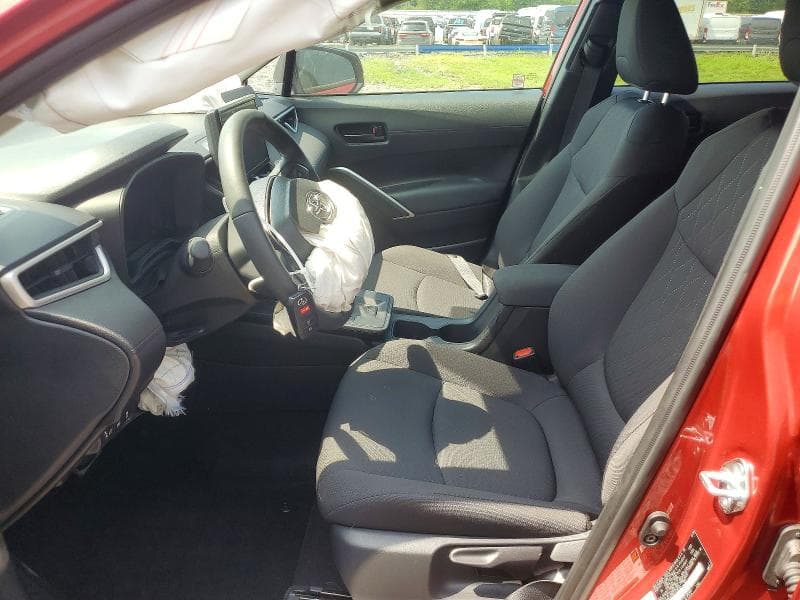 2026 TOYOTA COROLLA CROSS LE 7