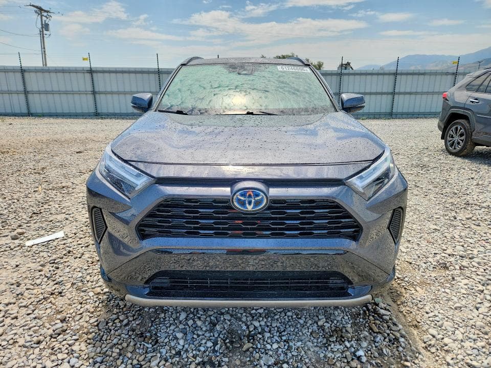 2024 TOYOTA RAV4 SE 5