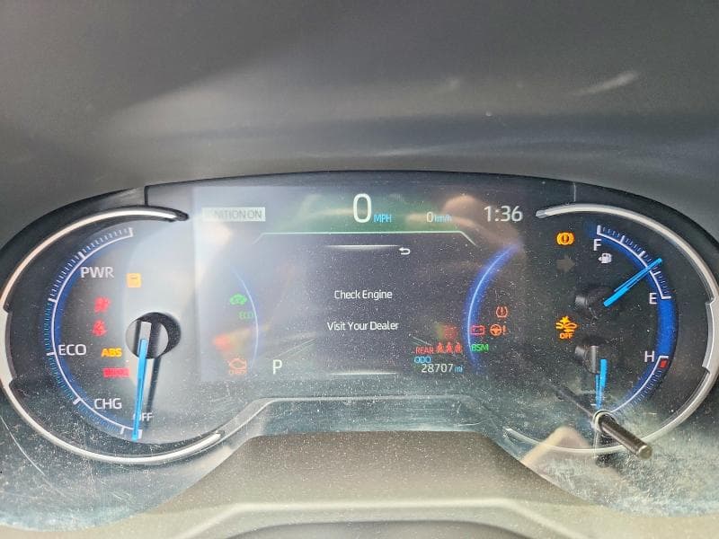 2024 TOYOTA RAV4 SE 9