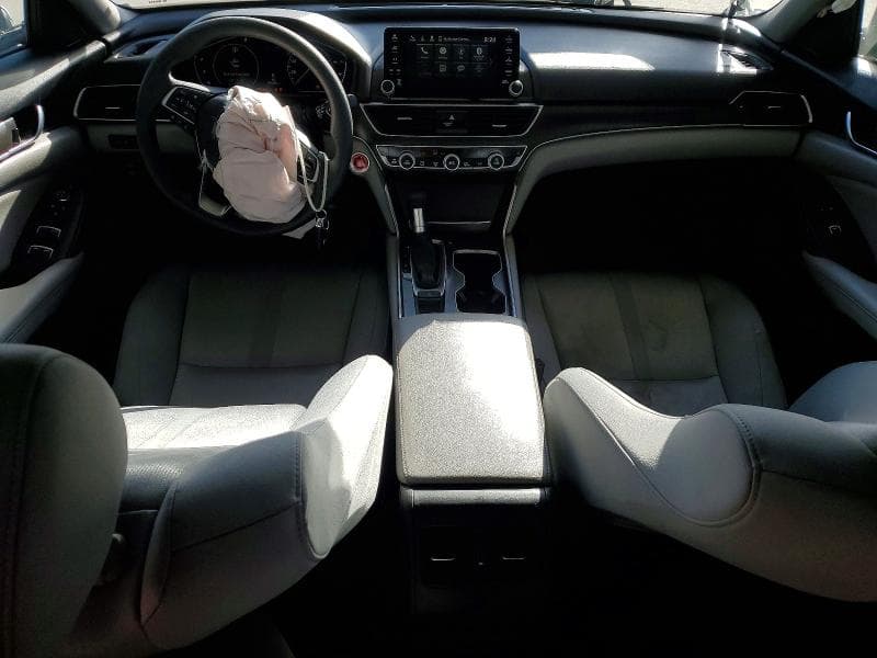 2019 HONDA ACCORD EX 8