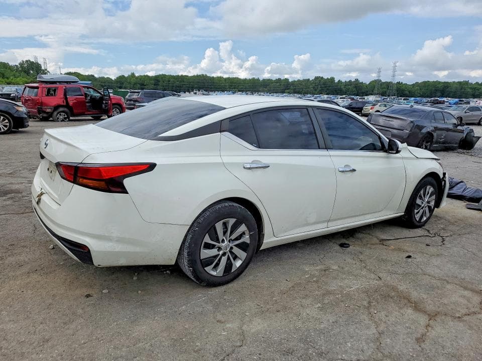 2021 NISSAN ALTIMA S 3