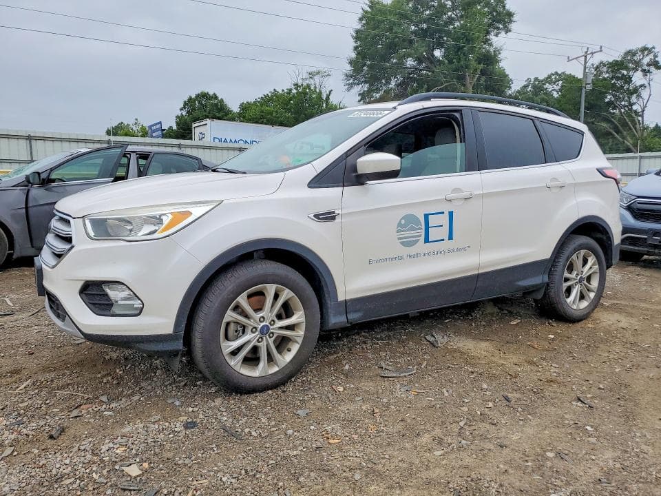 2018 FORD ESCAPE SE - 1