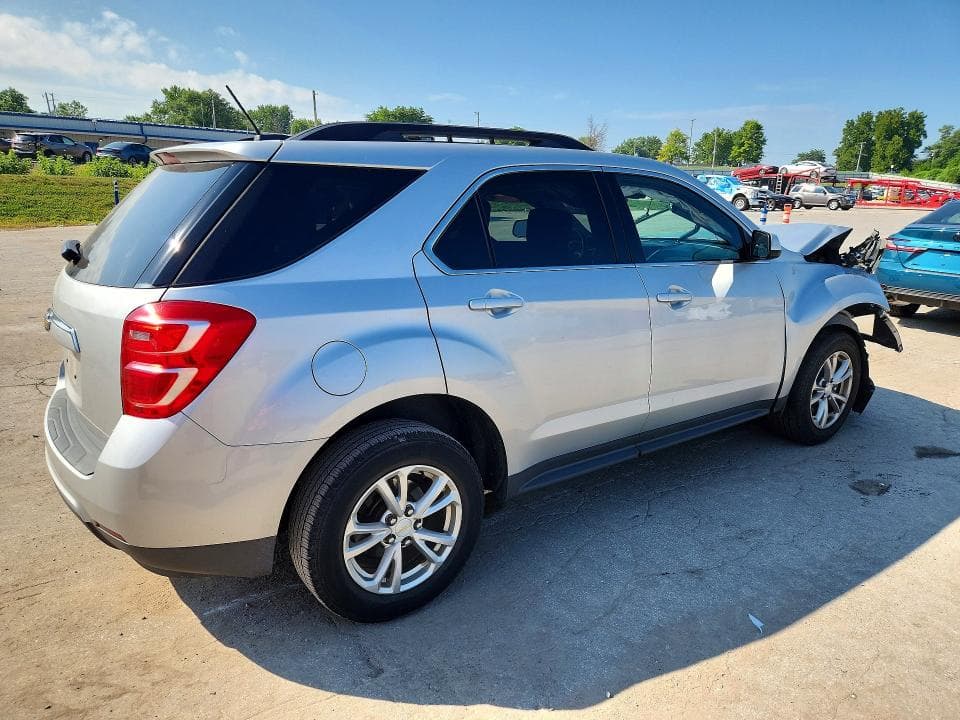 2017 CHEVROLET EQUINOX LT 3