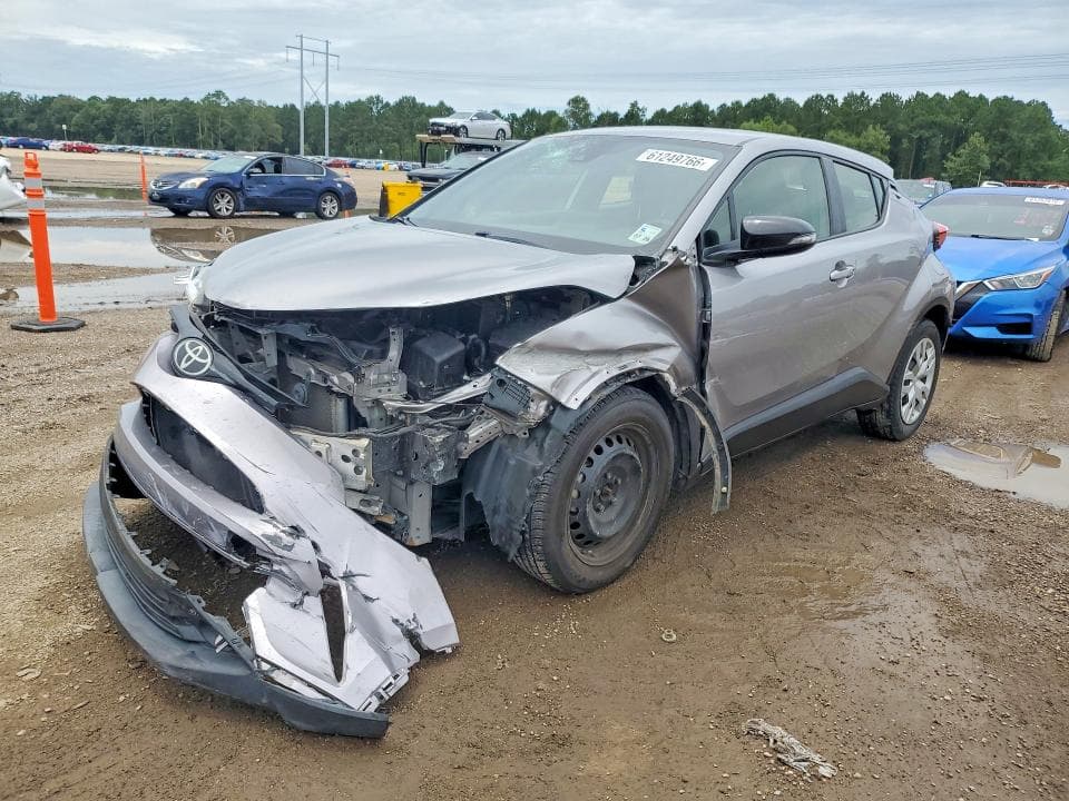 2019 TOYOTA C-HR LE - 1