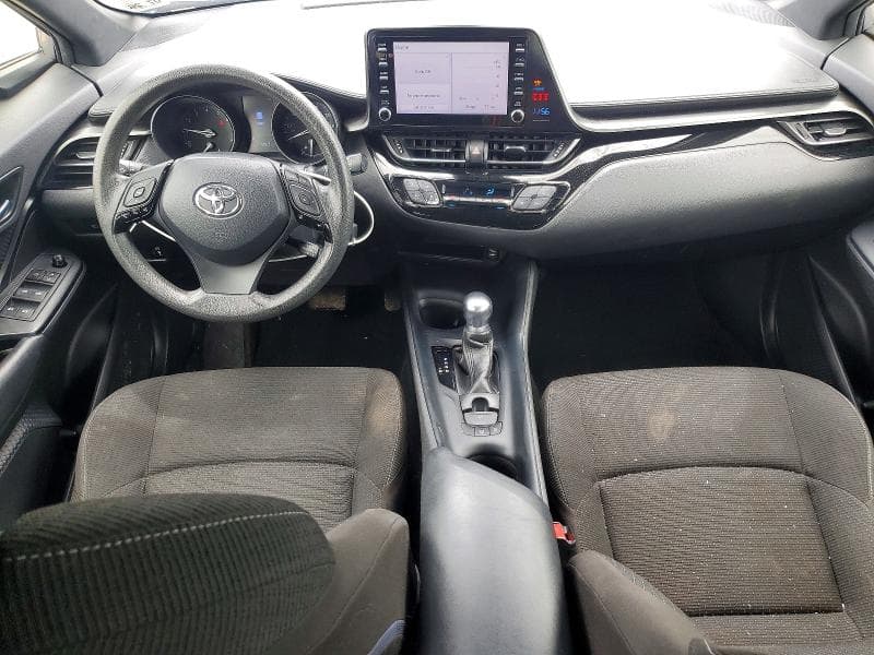 2019 TOYOTA C-HR LE 8