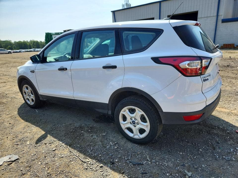 2017 FORD ESCAPE S 2